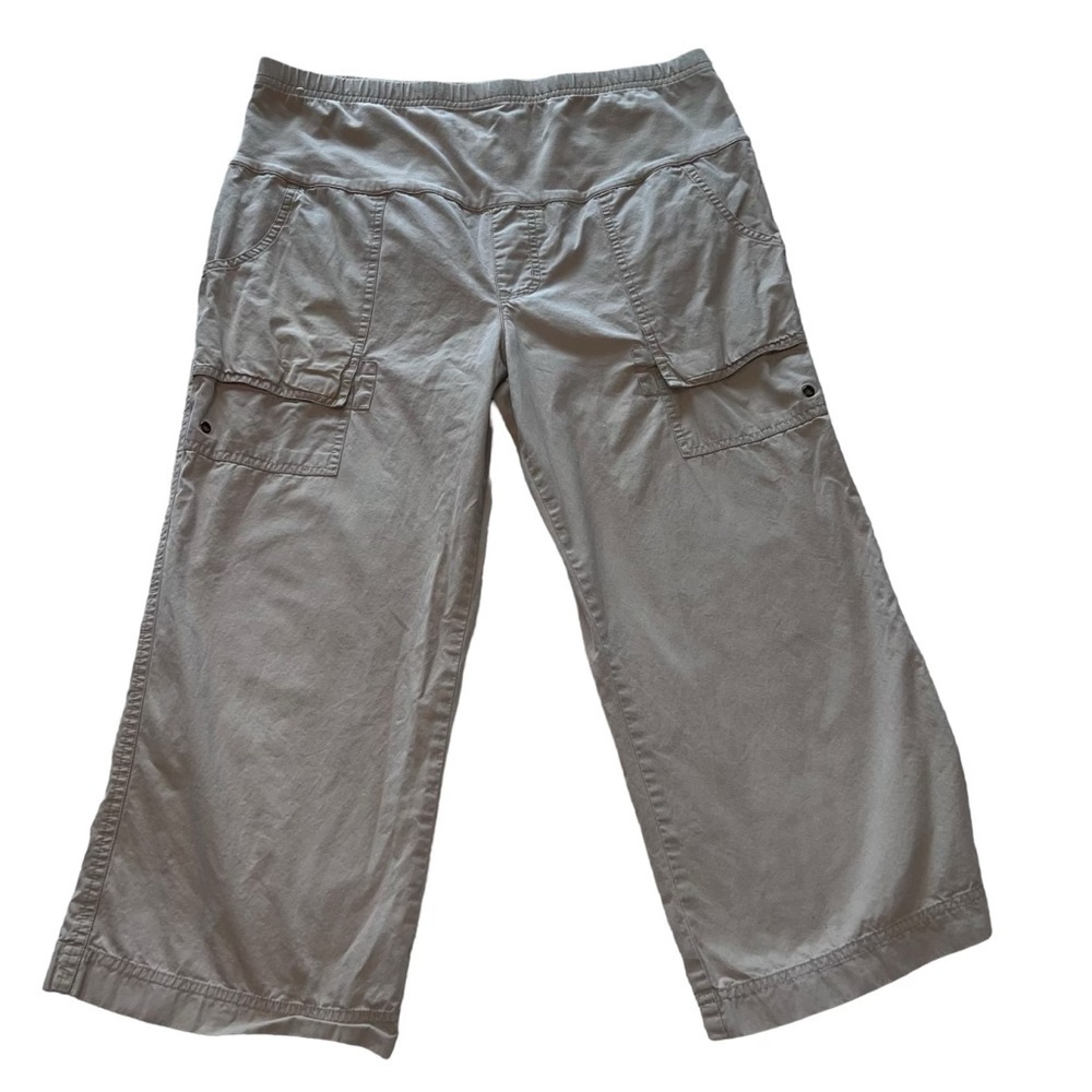 Liz Lange Maternity Tan Khaki Capri Summer Cropped Pants - Picture 1 of 10